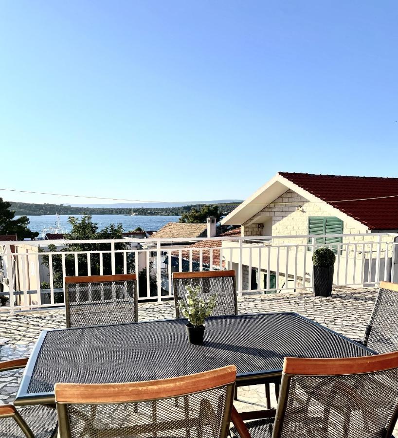 Apartments With A Parking Space Loviste, Peljesac - 19514 Εξωτερικό φωτογραφία